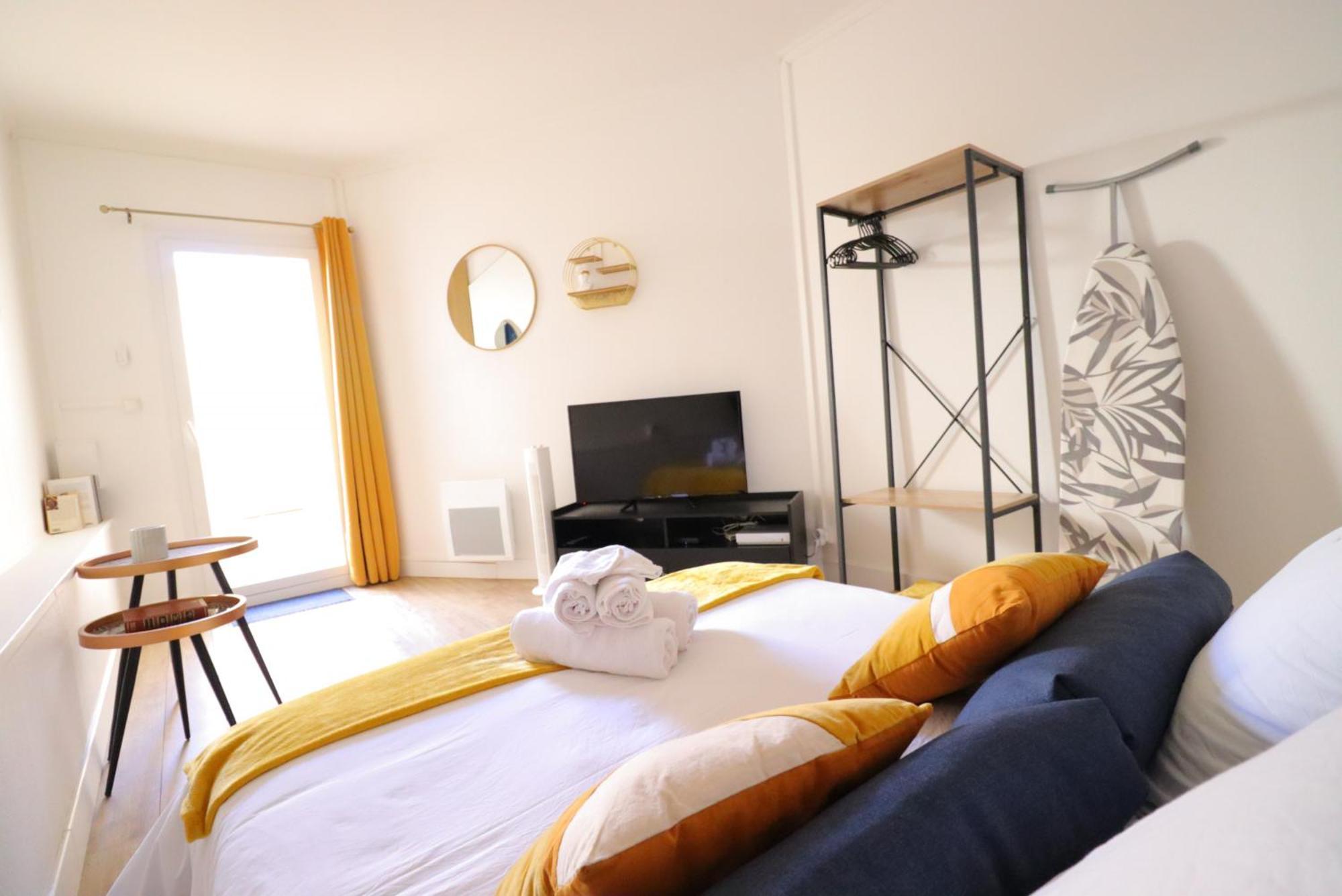 ברגרק Le Neo - Studio Chic Avec Sa Cour Privative Et Fibre חדר תמונה