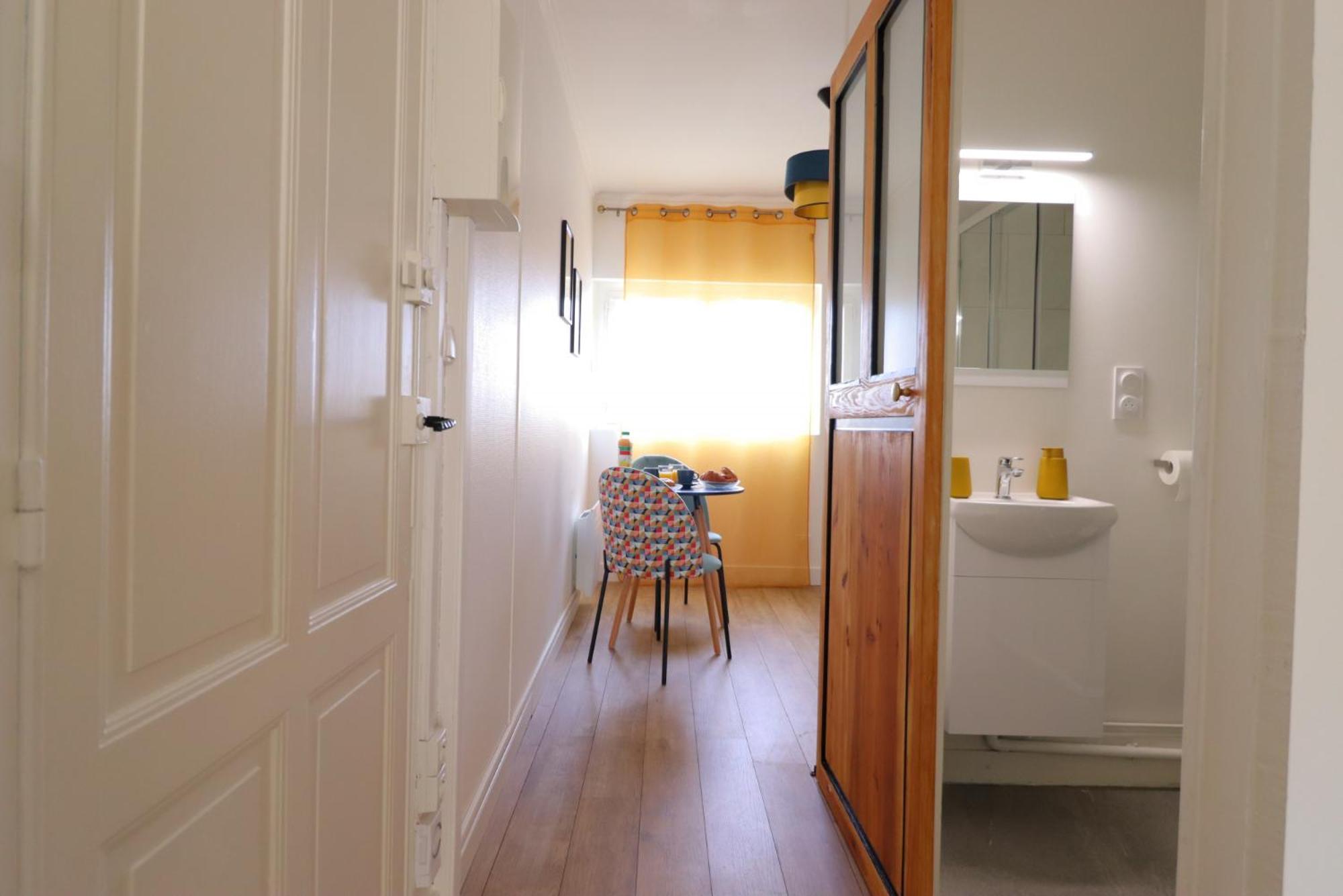 ברגרק Le Neo - Studio Chic Avec Sa Cour Privative Et Fibre חדר תמונה