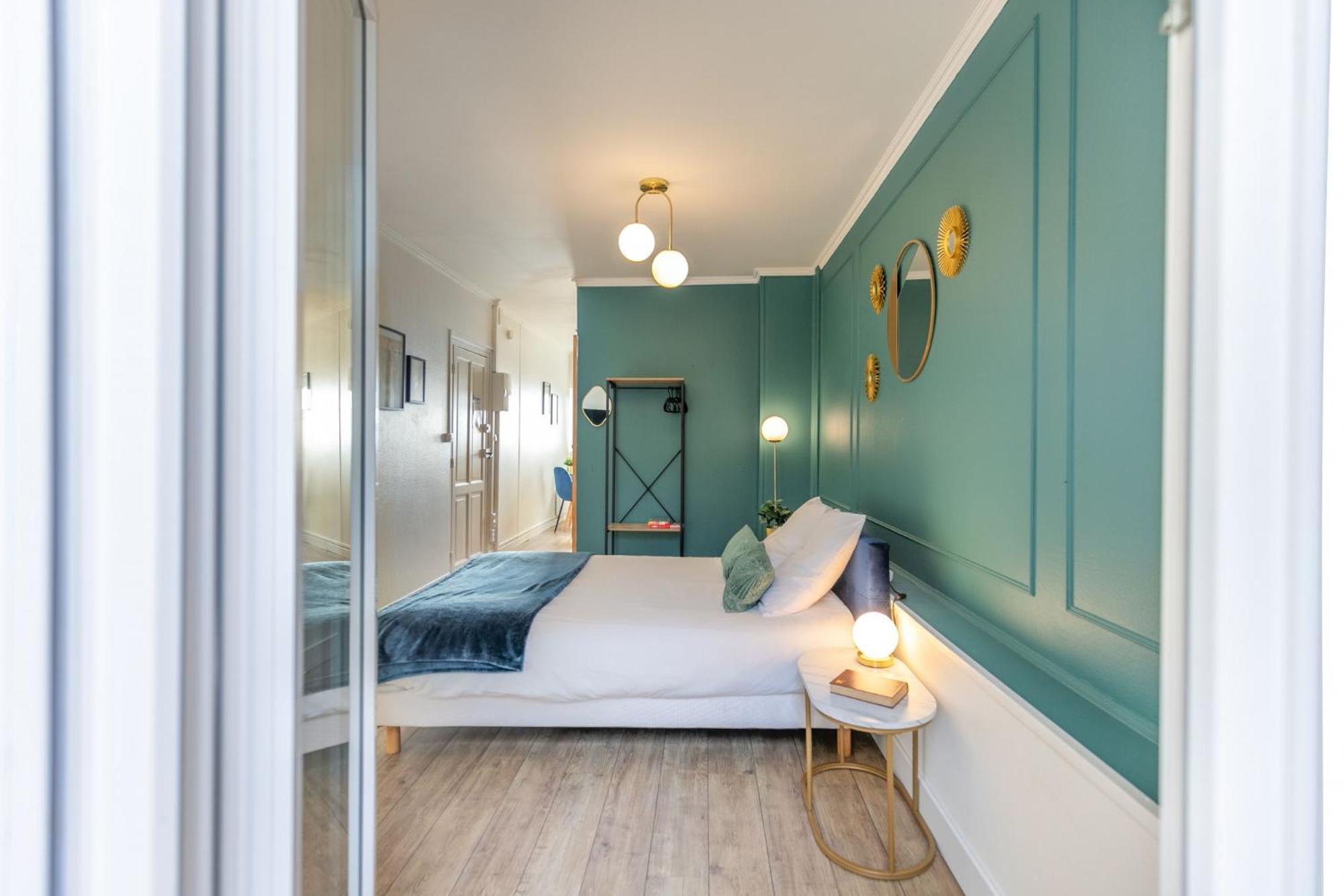 ברגרק Le Neo - Studio Chic Avec Sa Cour Privative Et Fibre מראה חיצוני תמונה